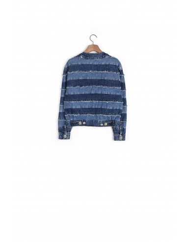 Blouson en jean court oversize chez Cornerstreet bien 